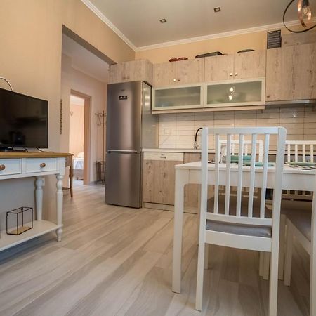 Grellia Apartment Kavála ภายนอก รูปภาพ