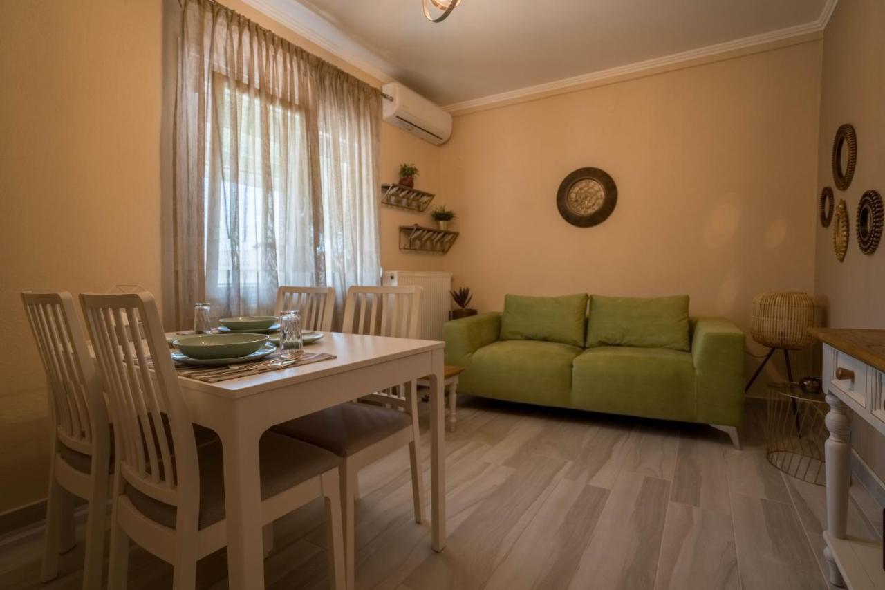 Grellia Apartment Kavála ภายนอก รูปภาพ